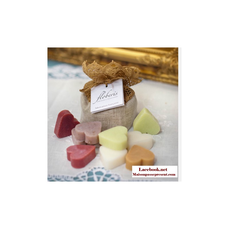 Aumonière en dentelle