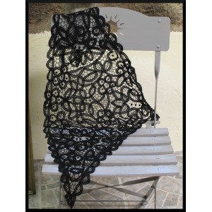 mantille dentelle de luxeuil